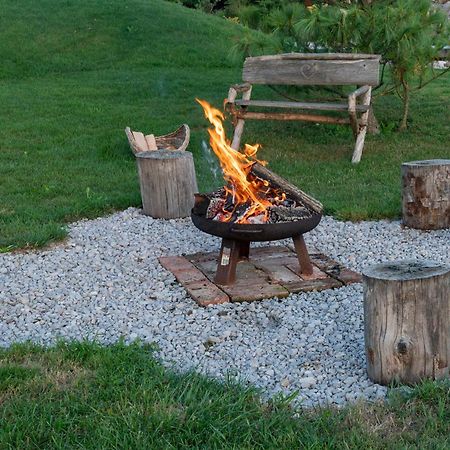 Glamping Happiness With Natural Pool Ribnica Esterno foto